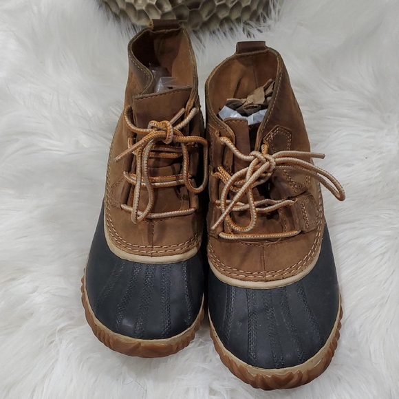 Sorel Shoes - Sorel Women's Brown and Black Lace-Up Shoes